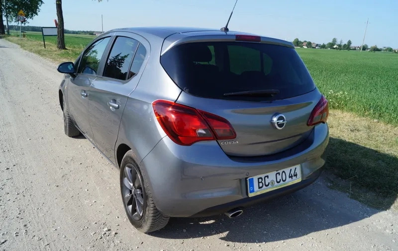Opel Corsa cena 41900 przebieg: 65000, rok produkcji 2019 z Daleszyce małe 79